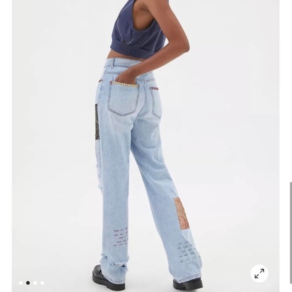 BDG‎ Cowboy Jean With Patchwork Detailing Lightwash Distressed Straight Leg - Picture 3 of 11